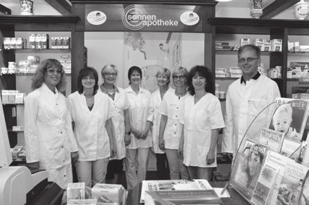 ZU GUTER LETZT 27. Juni 2013 Sonnen-Apotheke in Ellhofen unter neuer Leitung Im Jahre 1982 gründeten wir, das Apothekerehepaar Gisela und Dr. Klaus Neureuther, die Sonnen-Apotheke in Ellhofen.