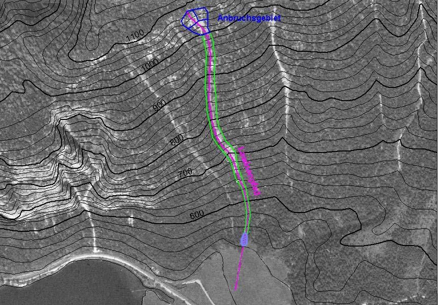 A.5.2. Fallbeispiel 2 A.5.2.1. Hintergrundinformation Lage des Einzugsgebietes Das SSE exponierte Einzugsgebiet der Waldlawine liegt in den nördlichen Randalpen.