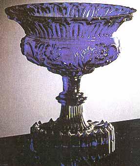 2002-5/163 Zuckerschale farbloses, form-geblasenes Glas H 13,5 cm, D oben 13,1 cm, D unten 8,5 cm Hersteller unbekannt, Böhmen oder Mähren, nach 1850