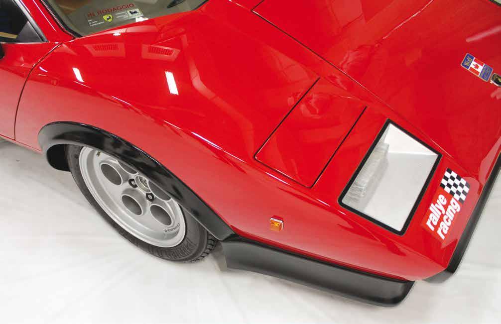 Das Motiv des angreifenden Stiers zieht sich wie ein roter Faden durch die Identität von Lamborghini.