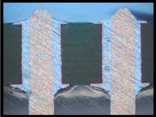 5 Beurteilung der Lötstelle Judgement of the soldering Schliffbild mit einer 100% Durchlötung Micrograph