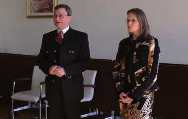 montanuni besuche und ehrungen Frau Bundesministerin Beatrix Karl besuchte die Montanuniversität Leoben.