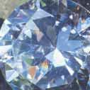 Basis der Spitzenqualität: Der ultra-diamant 3 mal so groß wie der Diamant einer herkömmlichen Diamantscheibe, dadurch