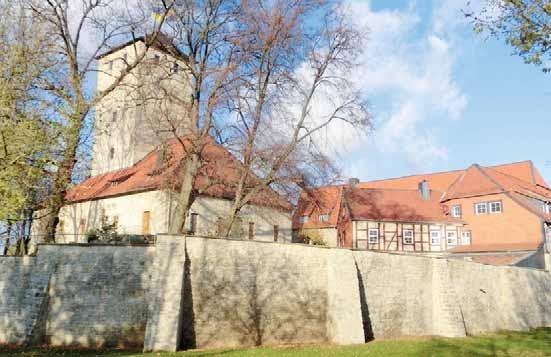 14 Pausen vergnügen Discgolf Rund um die alte und neue Burg Wanderweg zurück in die Vergangenheit Warberg.