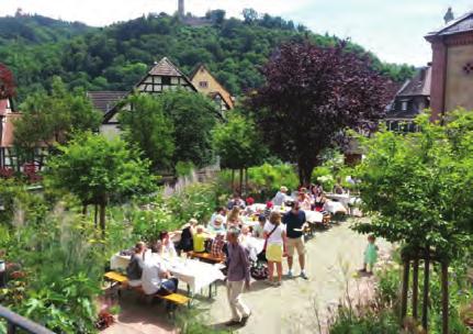 St. Laurentius Herz jesu Weinheim!!! Sommerfest!!! Einladung Am 16. Juli 2017 - nach dem 11.00 Uhr Familiengottesdienst - findet im Pfarrgarten von St. Laurentius ein Sommerfest statt.