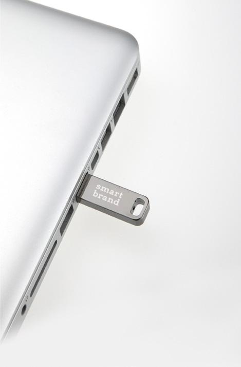 usb. USB Nugget + Zeitloser Stil + Hochwertige Edelstahloberfläche