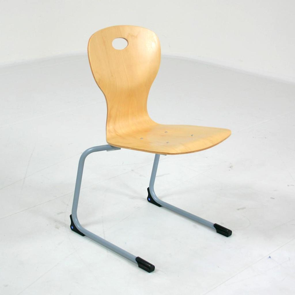 Freischwinger Swing HS Sitzhöhe 34, 38, 42, 46, 50 cm Buchen-Sitzschale: Sitzschale aus ergonomisch geformtem, elastischem Buchensperrholz, mindestens 9-fach verleimt, hochdruckverpresstes
