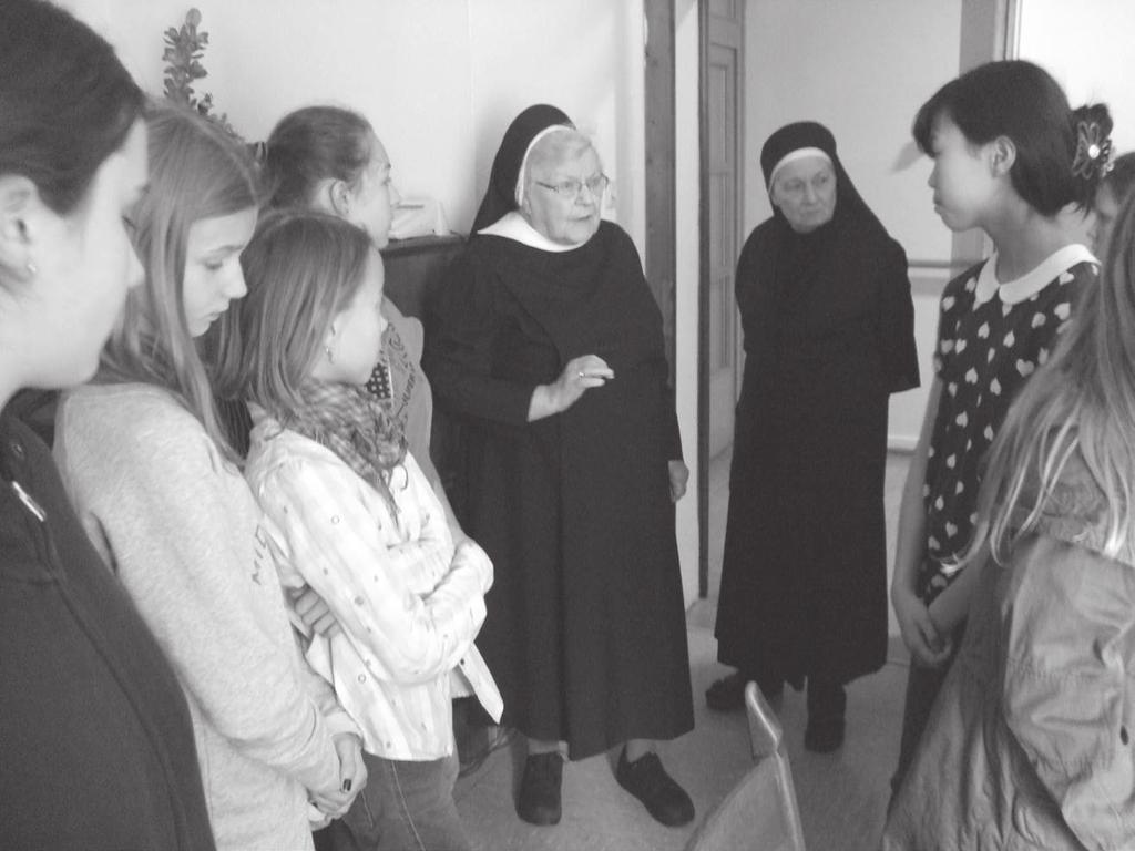 Wir waren dabei - Tag des offenen Klosters Wir waren am Mittwoch, dem 14.5.2014 im Kloster unserer Schule. Zum Klosterbesuch haben wir eine Umfrage gemacht.