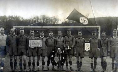 Die erste Mannschaft der Spielvereinigung Niederndorf 09 wurde in der Saison 1937/38 Meister der 1.