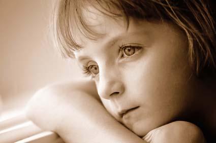 Umgang mit Trauer bei Kindern und Jugendlichen Trauer kann inner- und außerhalb der Schule oder z.