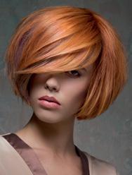 Sicherheit Ihrer MitarbeiterInnen bei der Beratung von KundInnen zu Haarfarben im Blondbereich und perfekte
