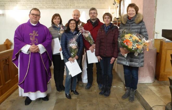 So hatten Doris Hofer und Angelika Hupf die Pfarrei vier Jahre, Norbert Entholzer acht und Klaus Pellny 16 Jahre tatkräftig unterstützt und vielfach bereichert.