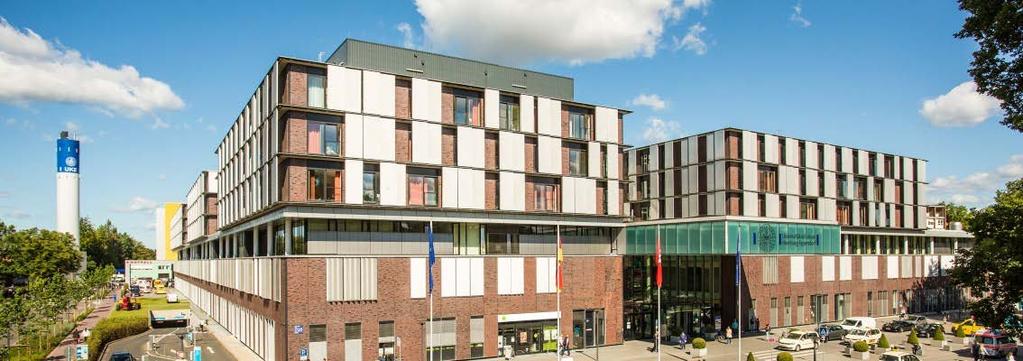 Universitätsklinikum Hamburg-Eppendorf ca. 1730 Betten auf dem Campus (+ 200 Betten AKK) 13 Zentren mit 80 Kliniken und Instituten über 10.