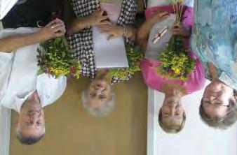 im OV Engelskirchen-Overath Journal 57 von links nach rechts: Hans Henkel, Halina Kaiser, Doris Eggert, Beate Ruland dem 19 ehrenamtlich tätige Frauen und Männer dafür sorgen, dass hilfsbedürftige