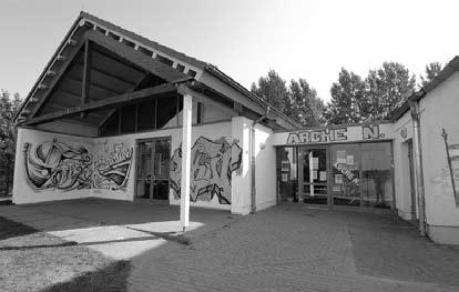 Nach der Gründung der Veranstaltungszentrum GmbH passte dieser Kulturbereich nicht in das marktwirtschaftlich ausgerichtete Konzept. 1993 wurden die 7.-10.
