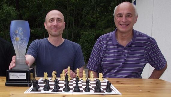 Rekordgewinner bei den Erwachsenen ist seit 2017 Harald Golda (links), der mit seinem vierten Sieg Gerhard Winkler (rechts) ablöste.
