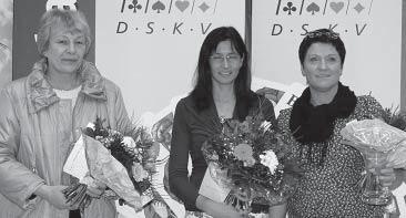 Die drei Erstplatzierten, Siegerin Carola Nagel (Mitte), zweiter Platz Silvia Gubernator (l.