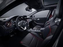 . GLA 45 4MATIC AMG Exklusiv-Paket Elemente des AMG Exklusiv-Pakets: Sportsitze mit Polster Leder schwarz RED CT und roten Kontrastziernähten; Sitzheizung für Fahrer und Beifahrer; Sitzkomfort-Paket;
