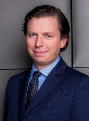 Mag. Florian Rainer Fondsmanager Magister der Betriebswirtschaftslehre (WU Wien); ausgebildeter Börsenhändler Analyst, Private Banker,