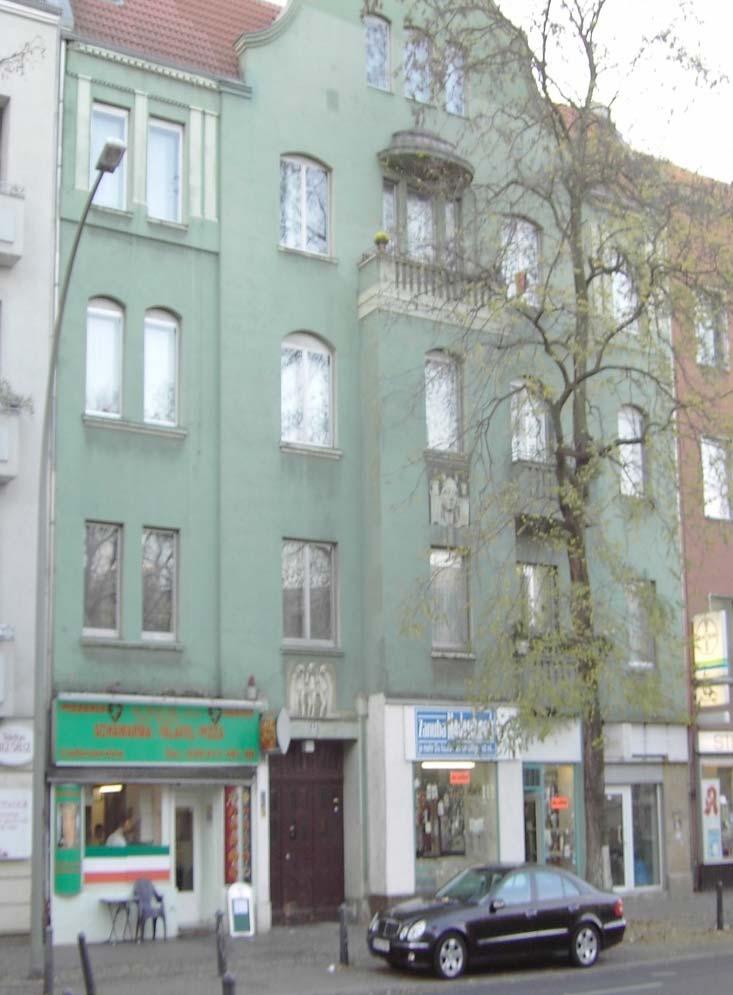 Wohn- und Geschäftshaus Berlin-Reinickendorf Objektart: 16 Wohnungen 3 Gewerbeeinheiten