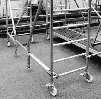 Fahrgerüst 150/3 werden die Leiterrahmen 1,00 m (6) durch Leiterrahmen 2,00 m (5) ersetzt.