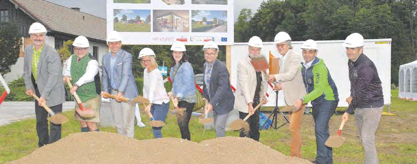 VORchdorfer Tipp 9 Spatenstich in der Fischböckau Kindergarten mit Vereinszentrum und Bistro wird Wirklichkeit Die Marktgemeinde Vorchdorf wertet mit einer Großinvestition die Ortschaft Fischböckau