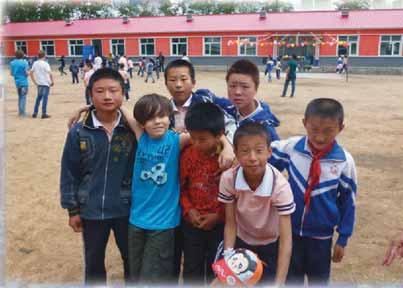 Xinjia-Grundschule, unsere Partnerschule, auf dem Lande in Yitong.