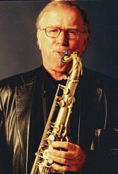 Der Saxofonist und einer der wenigen deutschen Weltstars des Jazz traf damals auf Cornelius Claudio Kreusch, den Ottobrunner Jazz-Pianisten, für den ähnliches gilt.