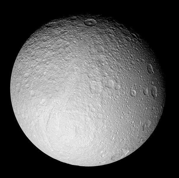 Dichte: 984 kg/m Spuren einer Atmosphäre 3 Abb. 30: Tethys (PIA07738), NASA/JPL/Space Science Institute.
