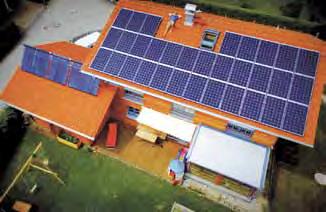 Die Förderung kann für die Investition in eine neue Photovoltaik-Anlage mit Batteriespeicher genutzt werden, aber auch für die Nachrüstung eines Batteriespeichers in eine vorhandene