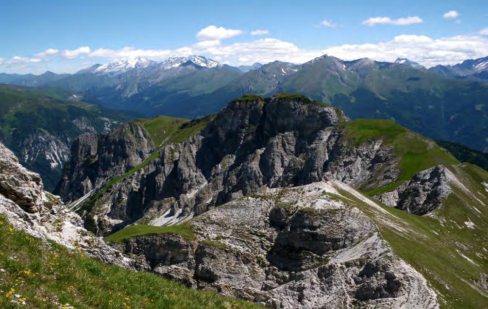 A - 2 STERZING UND UMGEBUNG LOTTERSCHARTE (2.355m) Ausgangspunkt: Bergstation Rosskopfbahn.