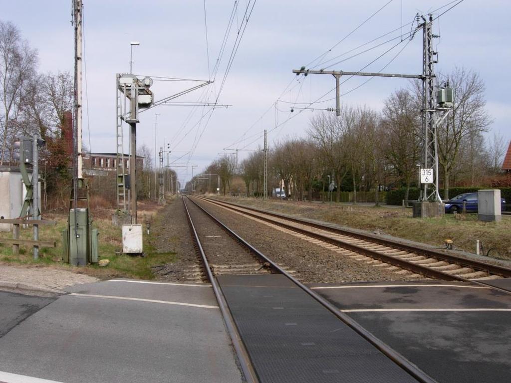 Bei Einbringung der Bahnsteige nördlich des Bahnhofs Ihrhove wäre auch eine Einstiegsmöglichkeit in den