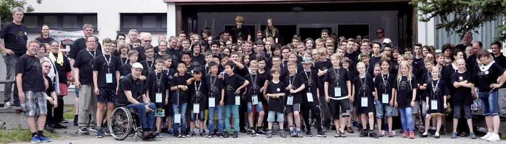 26. Deutsche Schüler- und Jugend-Meisterschaft Die 26. DSJM fand 2017 im Herzen des Erzgebirges statt Die Anlage entsprach dem Flair eines Ferienlagers.