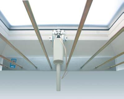 Nur werkseitig vormontiert an Stahl-Aufsetzkränzen und PVC-Aufsetzkränzen mit 30 cm Höhe lieferbar.