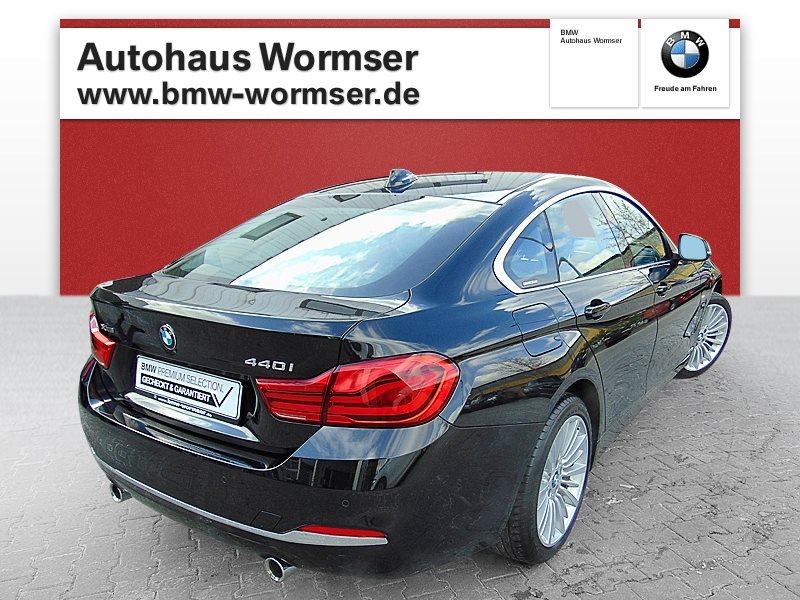 Finanzierungsbeispiel der BMW Bank Produkt Monatliche Rate Zielfinanzierung 414,24 EUR Effektiver Jahreszins 2,99 % Anzahlung Laufzeit Schlussrate 8.466,00 EUR 36 Monate 22.