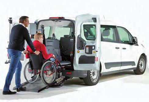 Umbau zum Rolli-Taxi Abbildung mit Mehrausstattung Behindertengerechtes Fahrzeug mit Heckausschnitt FORD TRANSIT CONNECT 230 L2 Ausstattung Basisfahrzeuge: FORD TRANSIT CONNECT 230