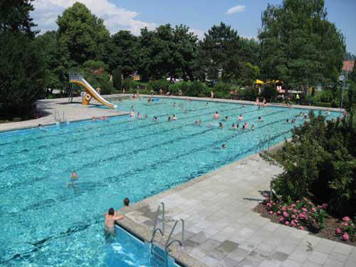 2 Wettbewerbsanalyse Freibad Hilzingen Familienbad beheiztes Freibad 50 m Schwimmerbecken (6