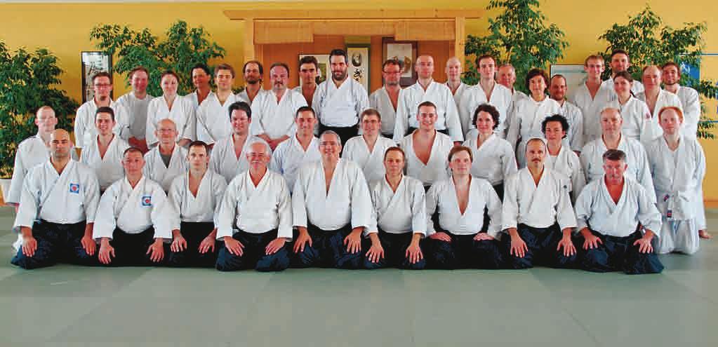 Aikido Seminar mit Alessandro Tittarelli Am Wochenende vom 1. Mai kam Shihan (Großmeister) Alessandro Tittarelli, 7. Dan aus Italien zum nun bereits 6.