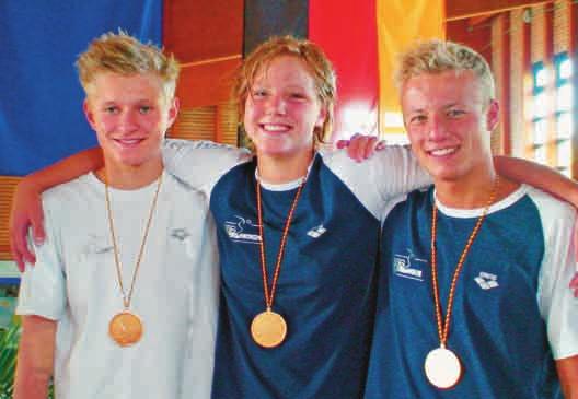 Robin, der Rückenschwimmer Erlangens, wurde auf seiner Spezialstrecke 100 Rücken Süddeutscher Meister und errang die Silbermedaille über 50 Rücken und 200 Lagen.