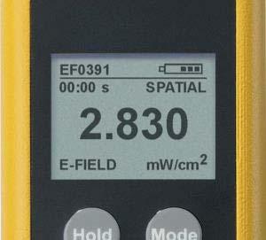 Sondentyp (Modell) EIGENSCHAFTEN Status Messart Das Narda Broadband Meter NBM-520 wurde für den Arbeitseinsatz vor Ort konzipiert.