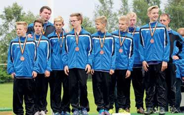 Jugend-Deutschlandpokal U14 und U18 47 Die weibliche U14 gewann die Silbermedaillen. Das Team der weiblichen U18 freute sich über Bronze.