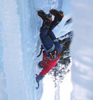 geprüften Bergführers erlernen die TeilnehmerInnen den Umgang mit Eispickel und Steigeisen. Geklettert wird ausschließlich mit Seilsicherung von oben.
