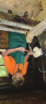 WILDGERLOSTAL Die Zirbe - Königin der Alpen Bis in die 1960er Jahre wurden in der alten Drechselhütte bei der Trisslalm im Wildgerlostal Gebrauchsgegenstände aus Zirbenholz gedrechselt.