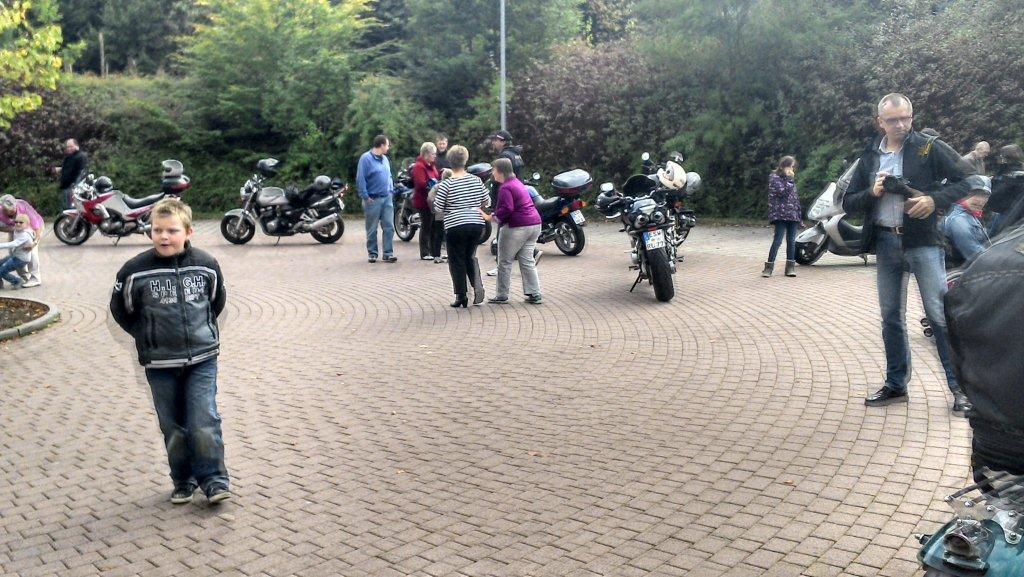 Schülerinnen und Schüler mit dem Motorrad, Quad und Gespann