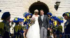 Drei Mal Ja Die Hochzeitsglocken läuten dreimal... ZiBoMo-Aktive sagen Ja Ja zueinander, sagten am 13. Mai 2015 Nicole Kuhlenkötter und ihr Mann Kai Kuhlenkötter.