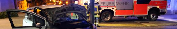 30 Uhr wollte ein 45-jährige Renaultfahrerin von der Kolpingstraße kommend in die Maximilianstraße abbiegen.