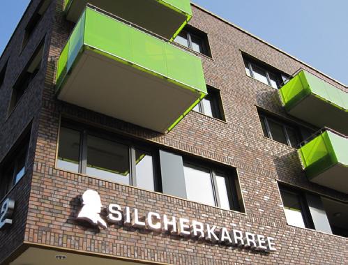 Am Eingangsbereich zum Heilbronner Osten, Ecke Waiblinger-/Silcherstraße, entsteht das Silcherkarree - ein architektonisch ansprechendes Gebäude mit 15 barrierefreien Mietwohnungen und hochwertigen