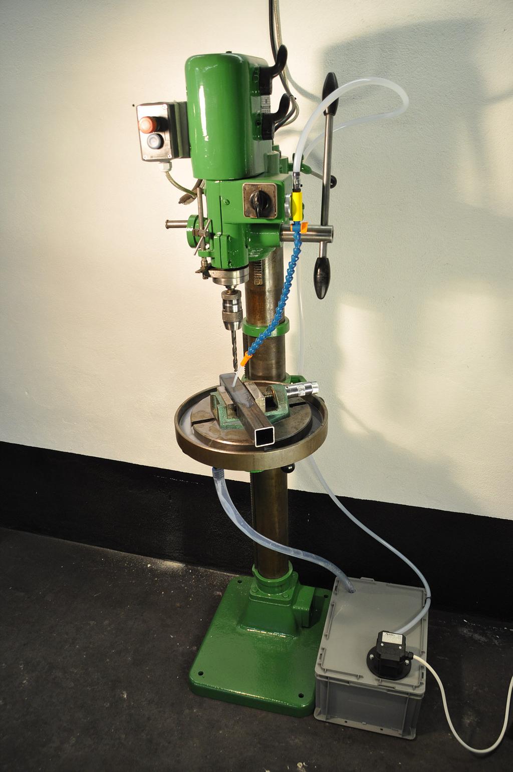 Komplett-Kühl-System für kleinere Werkzeugmaschinen