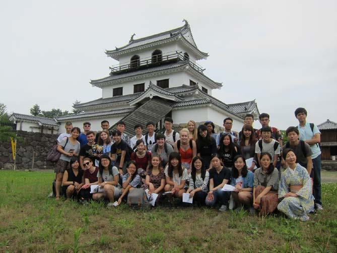 Soziale Integration Im Rahmen des Sommerprogramms wurde man ständig mit japanischen Studenten in Kontakt gebracht.