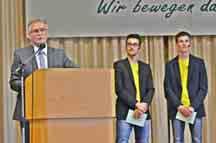 Jugendfeuerwehr Gutach- Simonswald feierte in Bleibacher Festhalle 10-jähriges Bestehen.